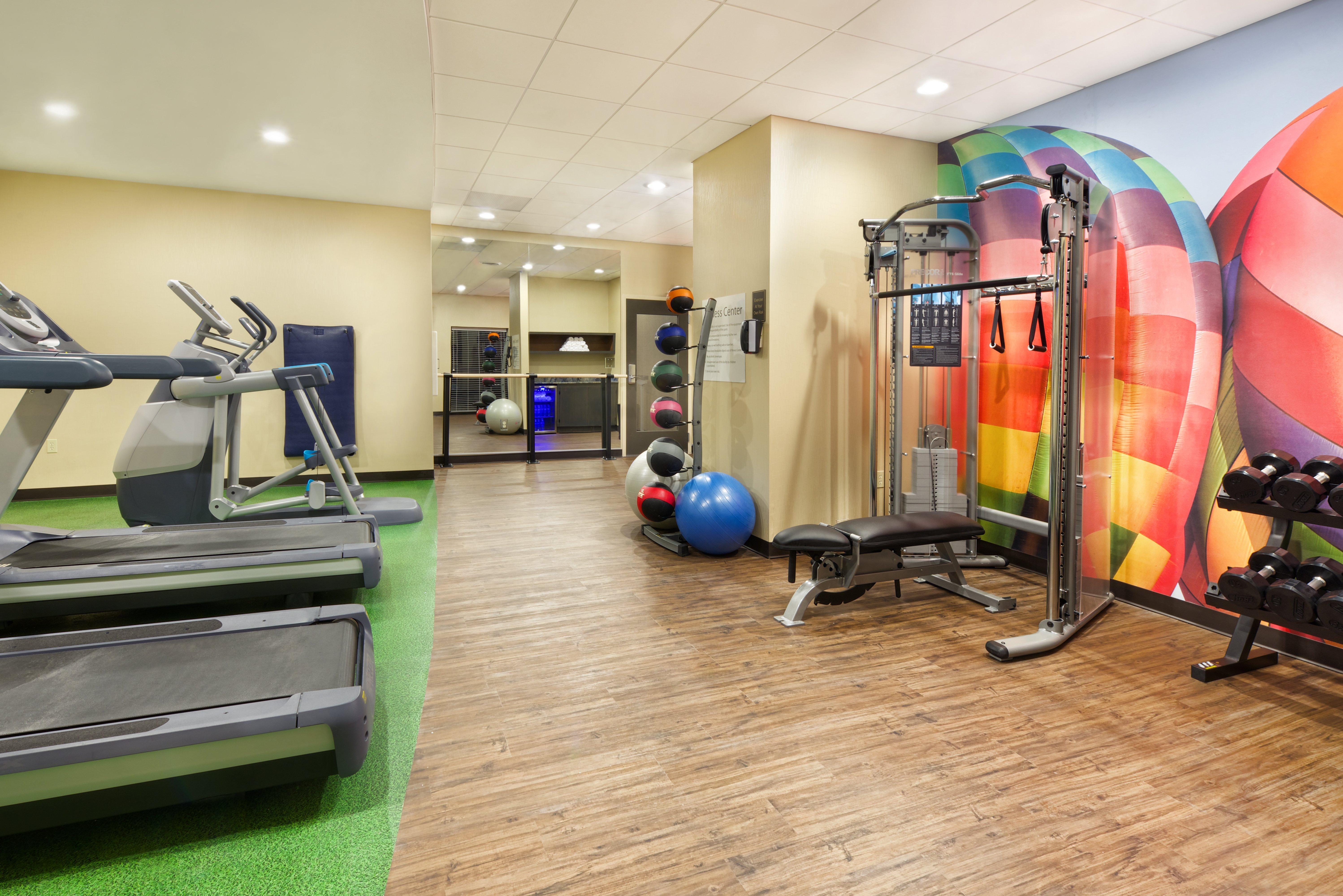 Hotel Indigo Cleveland Beachwood By Ihg מראה חיצוני תמונה
